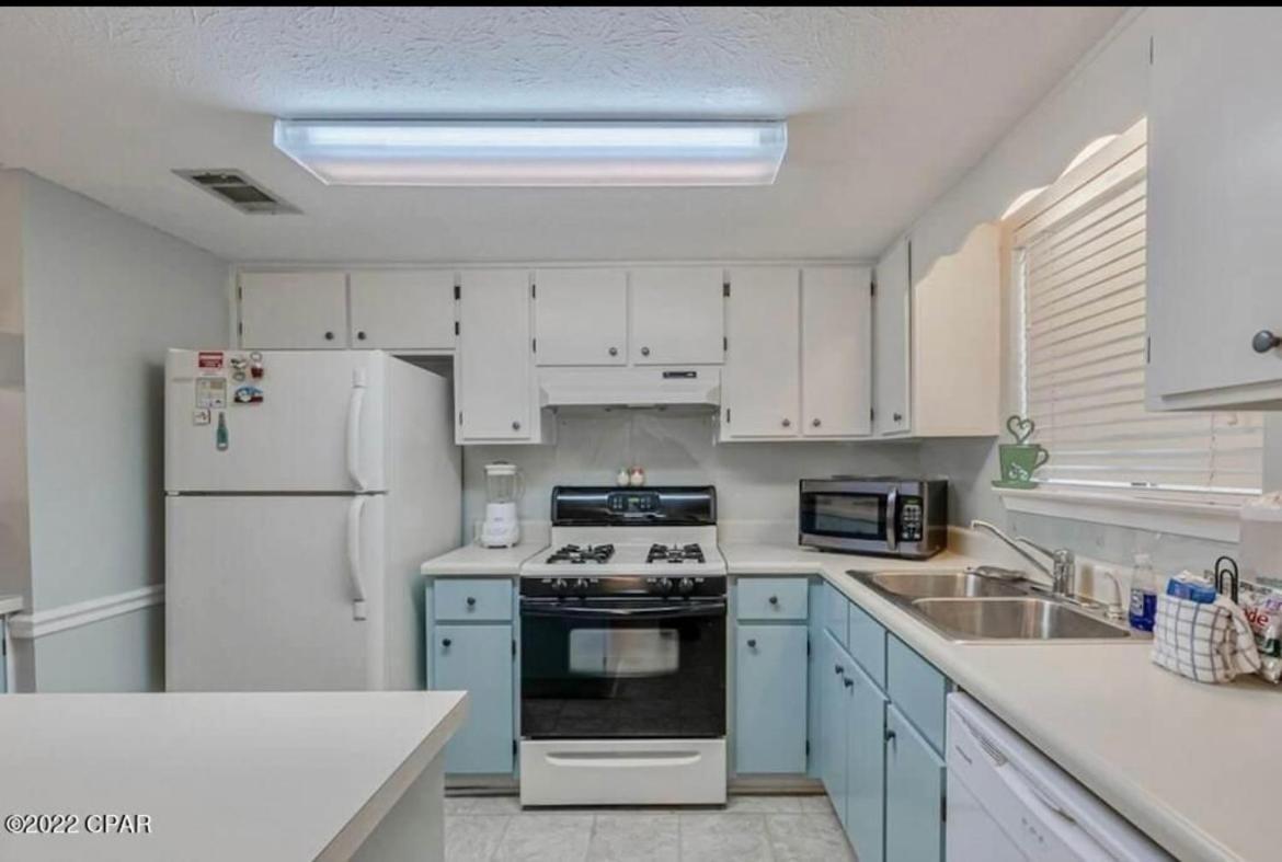 Sunny Daze, Desirable Kid Friendly Resort, 3 Minute Walk To The Beach, Resort Beachside Pool & Restaurant Panama City Beach Buitenkant foto