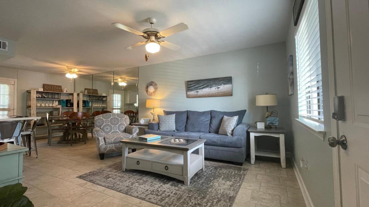 Sunny Daze, Desirable Kid Friendly Resort, 3 Minute Walk To The Beach, Resort Beachside Pool & Restaurant Panama City Beach Buitenkant foto